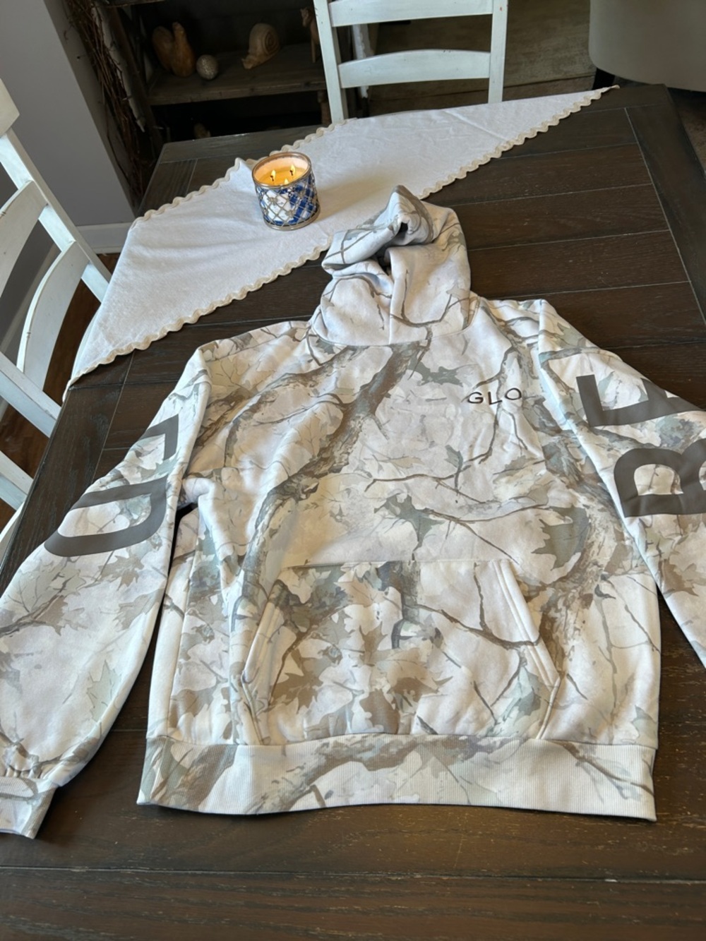 GLO REDEEMED GALATIANS 2:20 Men’s Large Hooded Pullover in Light Gray Camo